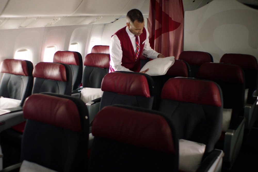 Premium Rouge osztály: kényelmes ülések, kiemelt figyelem és extra szolgáltatások